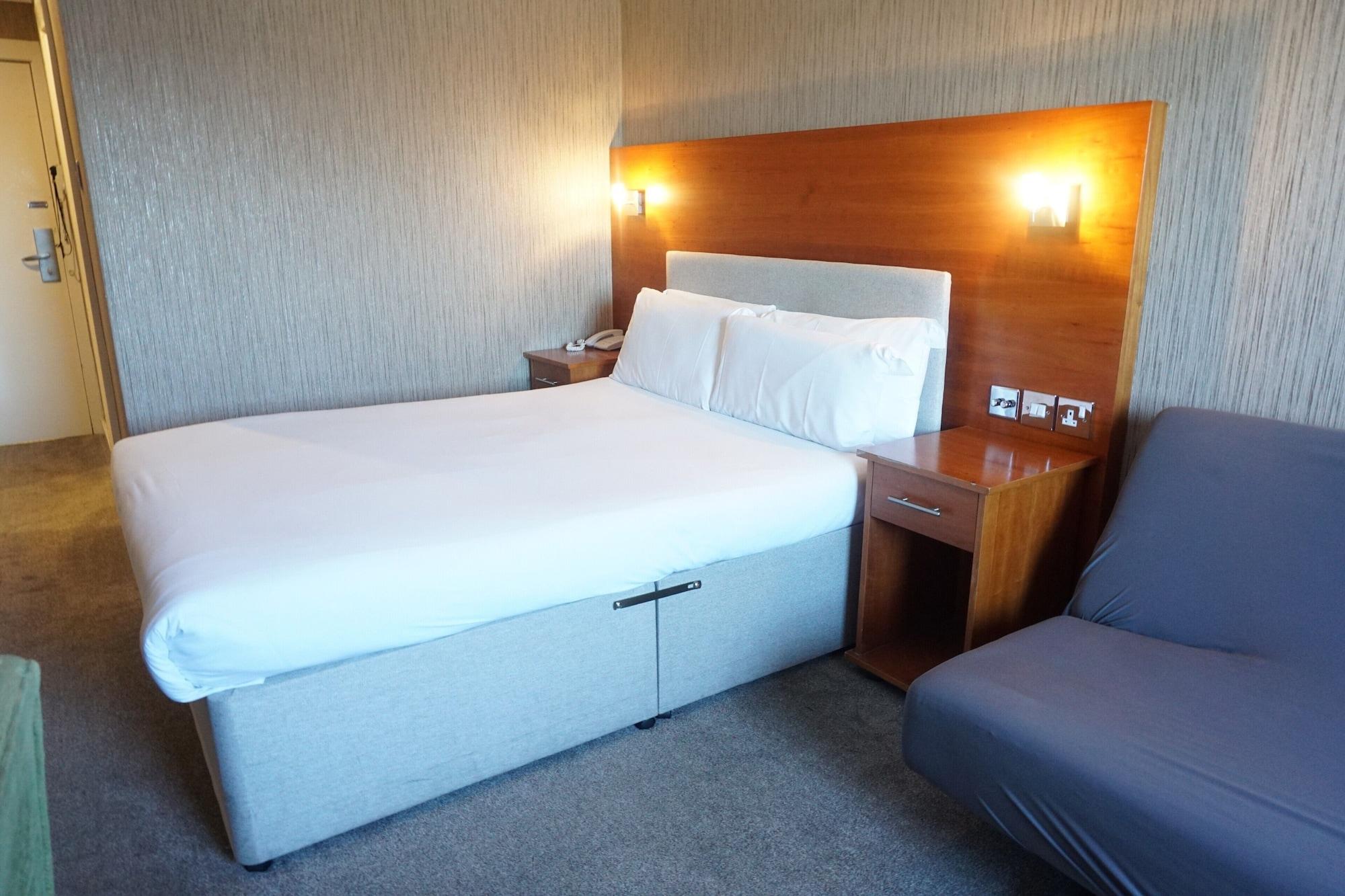 The Park Hotel Sefton Экстерьер фото