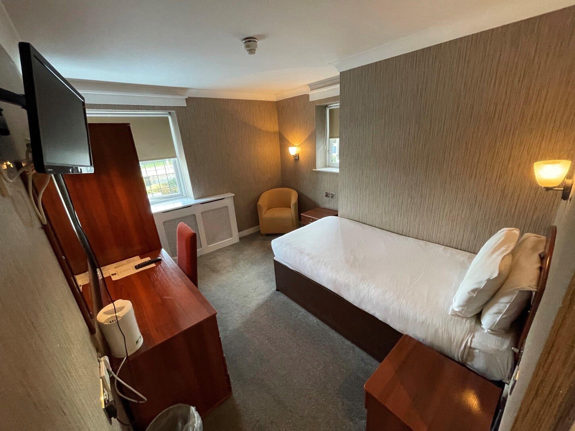 The Park Hotel Sefton Экстерьер фото