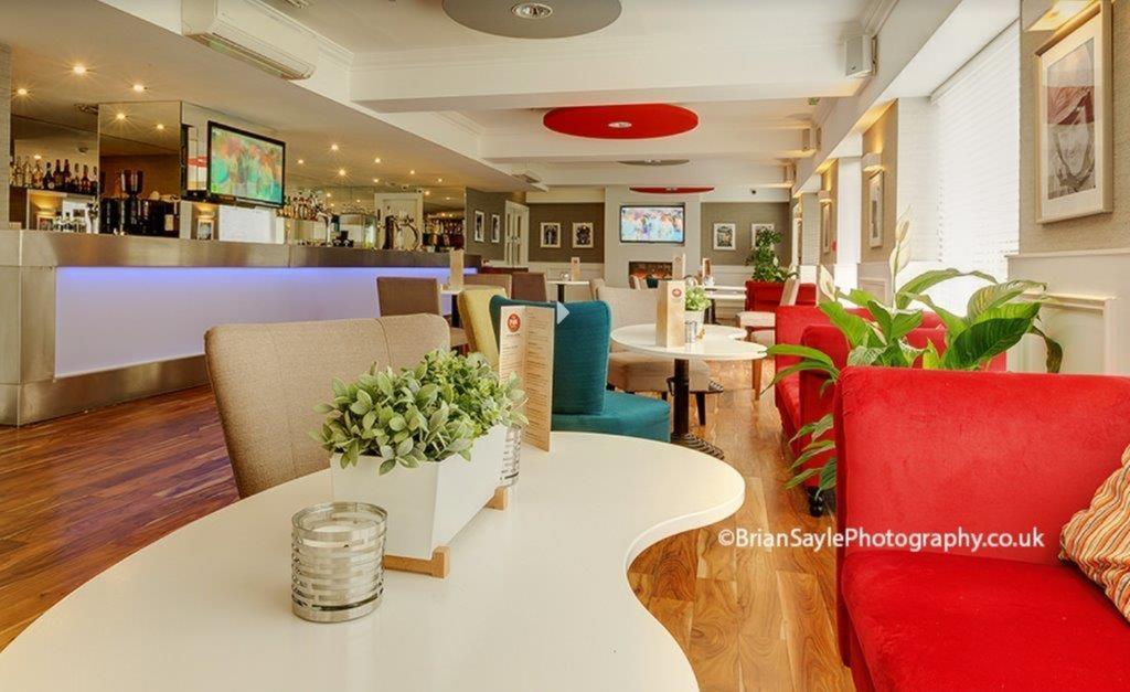 The Park Hotel Sefton Экстерьер фото