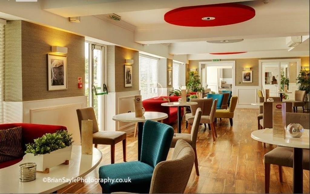 The Park Hotel Sefton Экстерьер фото